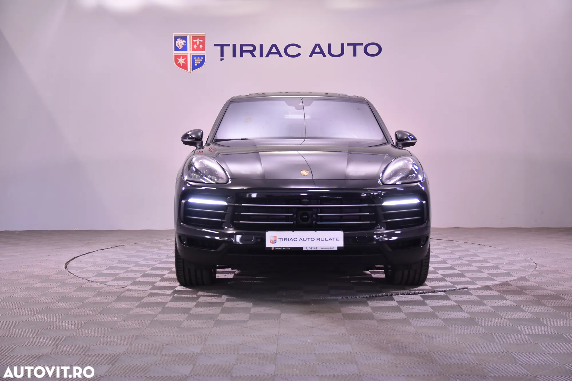 Porsche Cayenne E-Hybrid Tiptronic S - 8