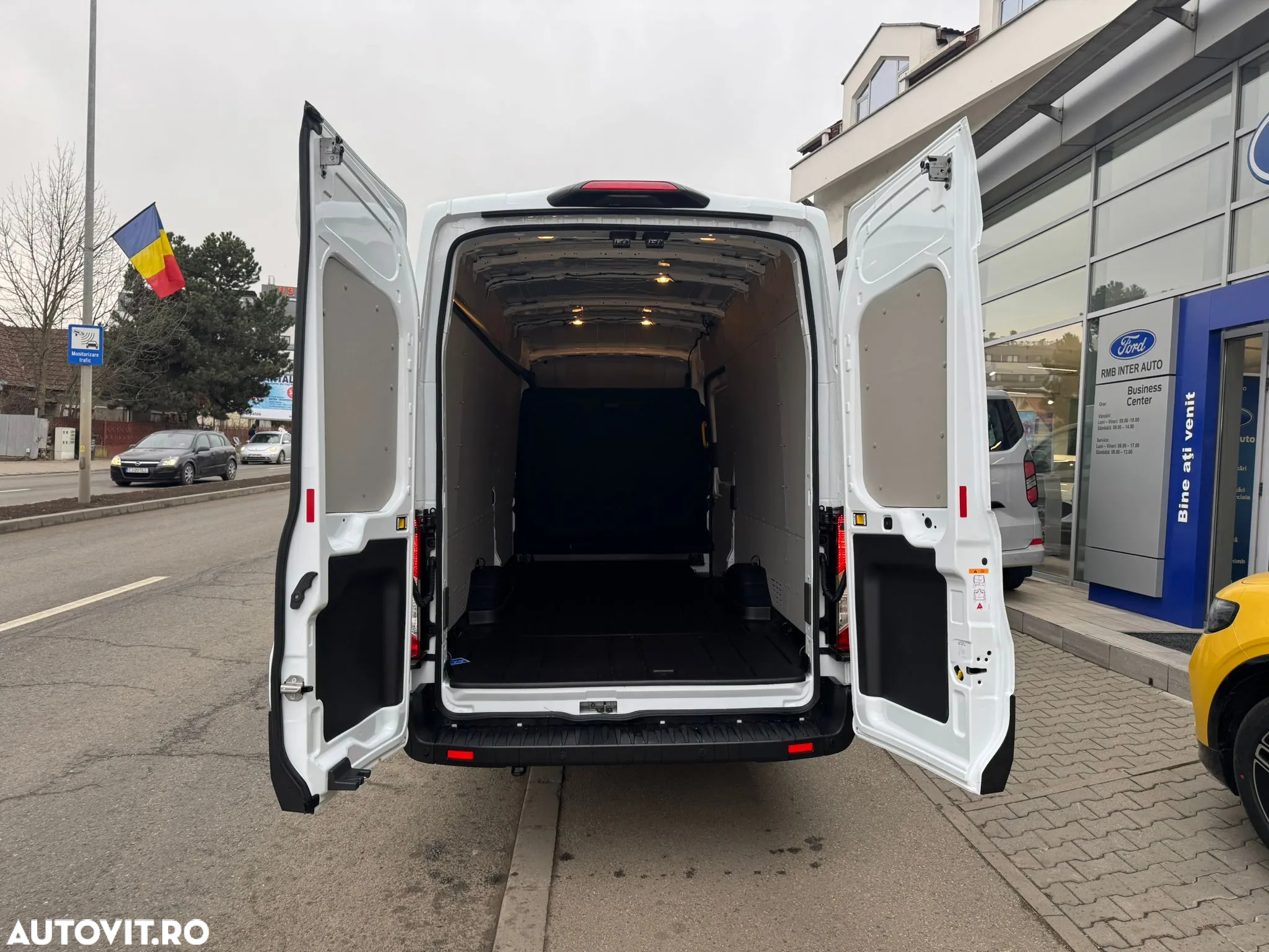 Ford TRANSIT VAN 350 - 10