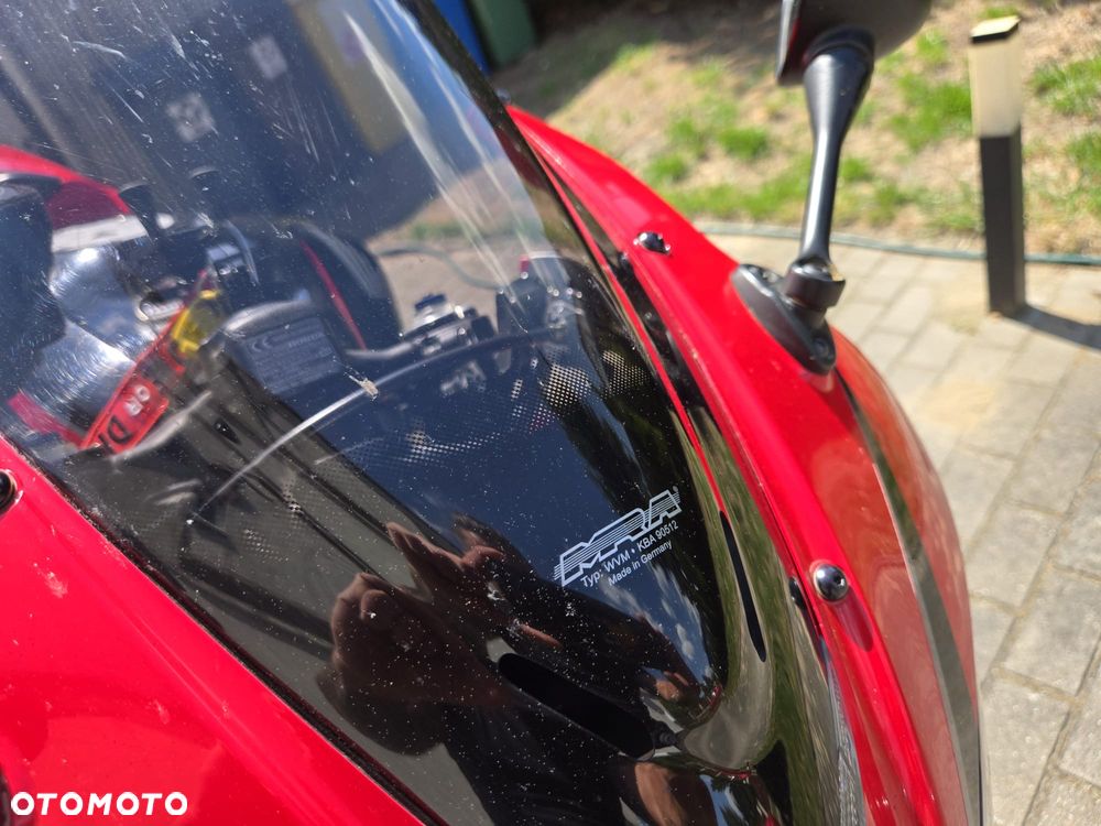 Honda CBR - 8