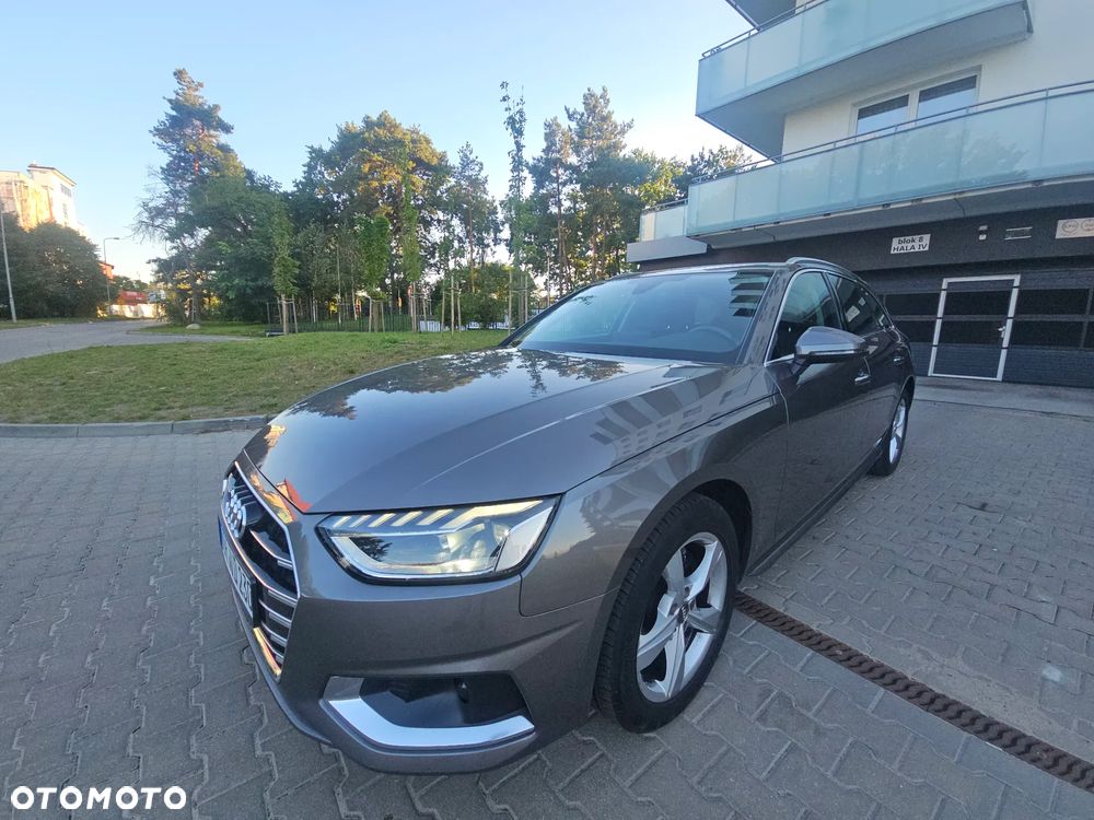 Audi A4 Avant 35 TFSI S tronic design - 9