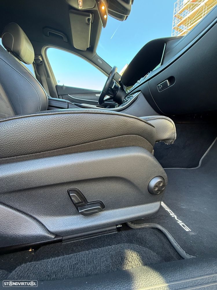 Mercedes-Benz E 300 de AMG Line - 30