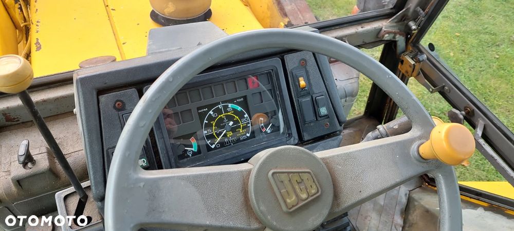 JCB 3CX - 6