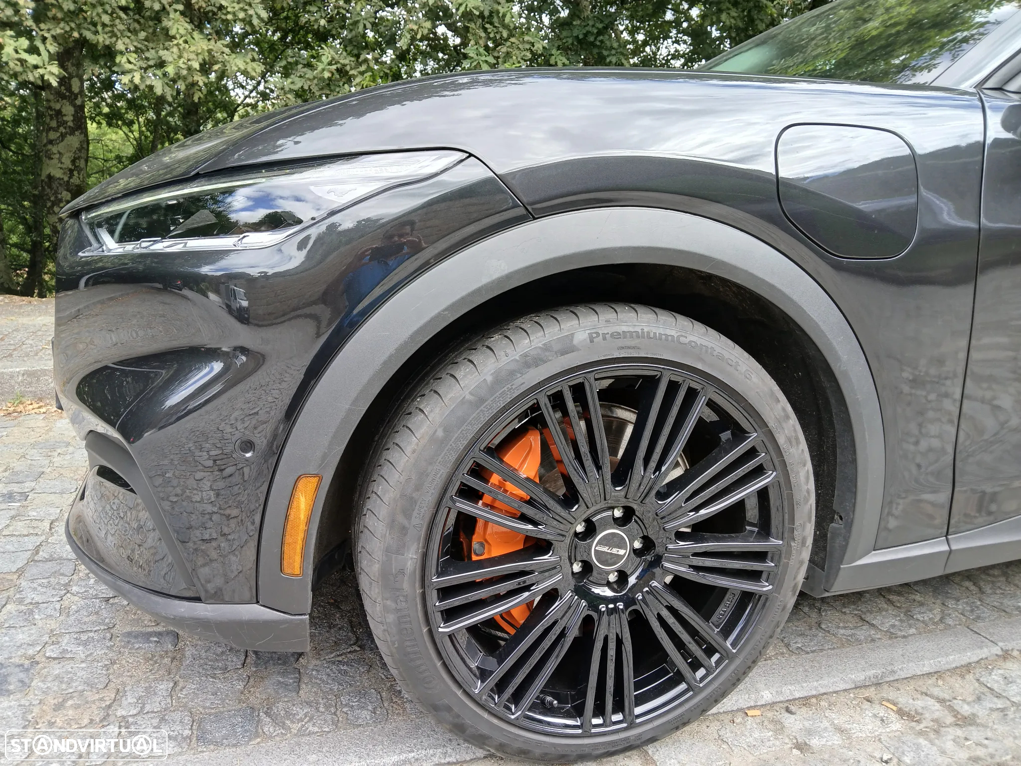 Ford Mustang Mach-E 75.7 kWh Premium AWD - 5