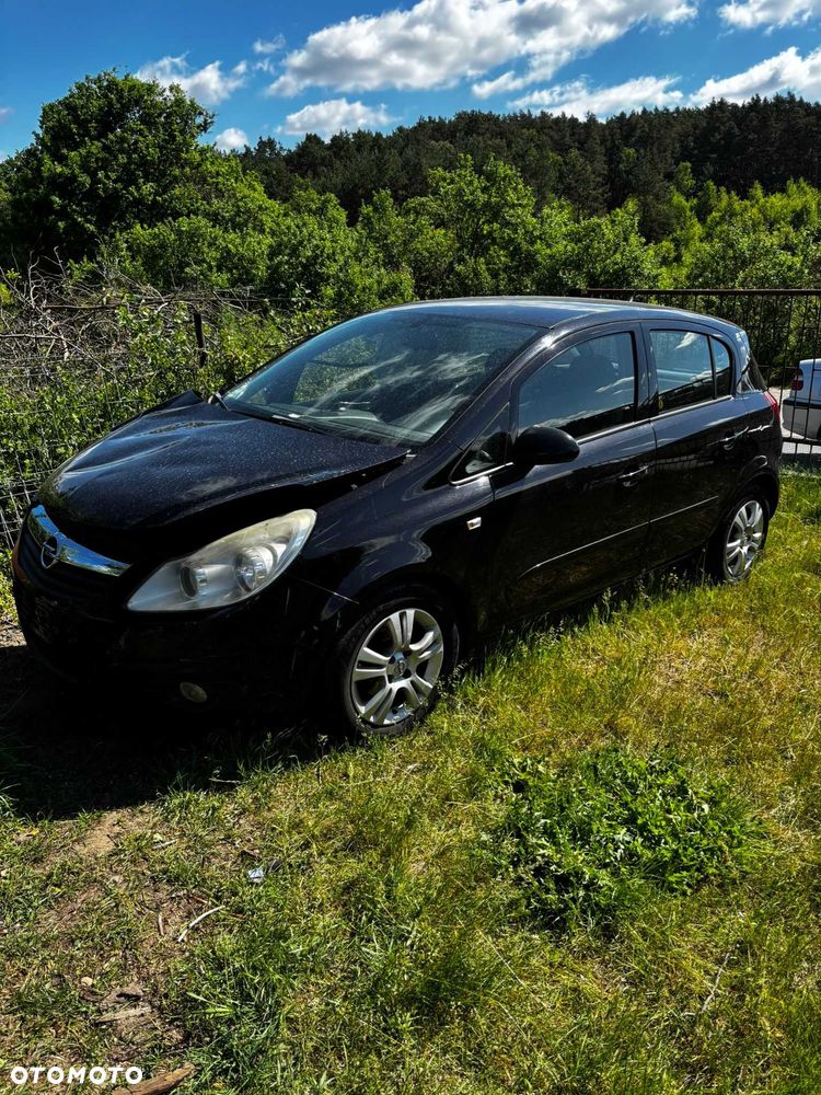 Opel Corsa - 1