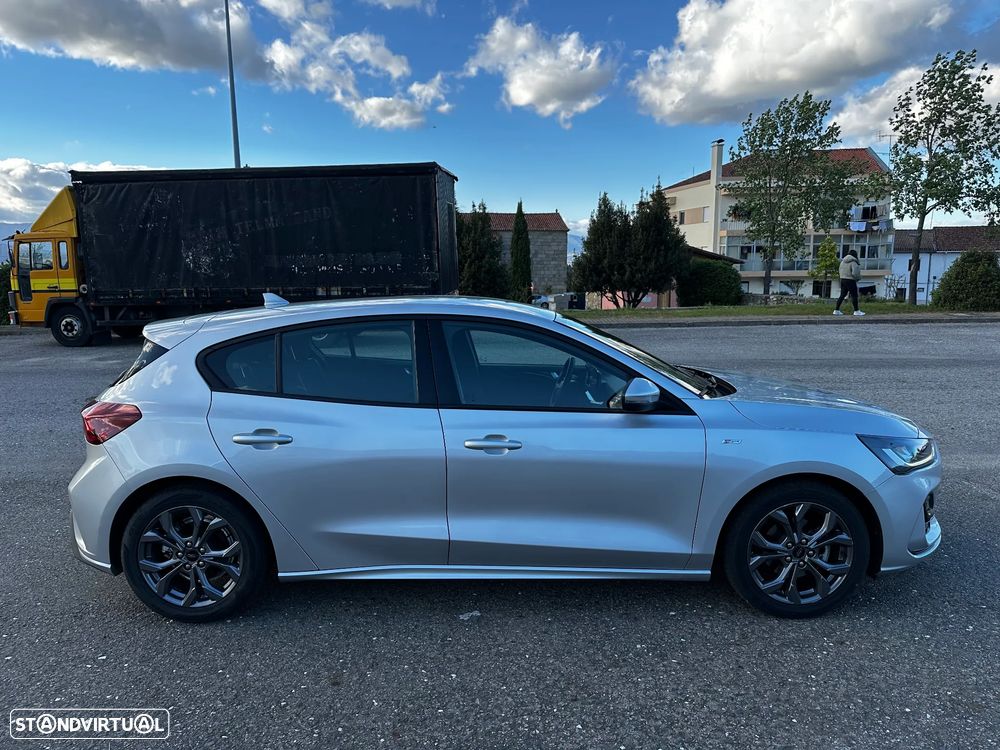 Ford Focus 1.0 EcoBoost MHEV ST-Line - 6