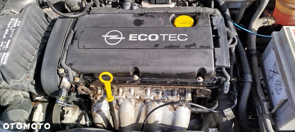 Opel Astra 1.6 Edition 111 Jahre - 11
