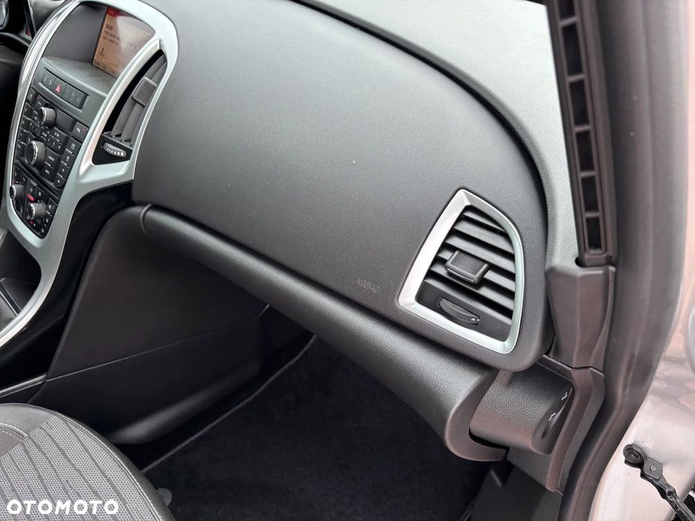 Opel Astra 1.4 Turbo ENERGY - 16