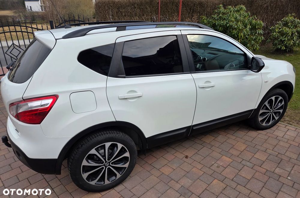 Nissan Qashqai 1.6 DCi ALL-MODE 4x4i TEKNA - 9