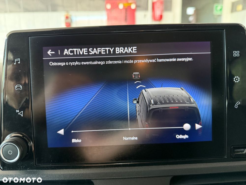 Toyota Proace City Verso 1.5 D-4D Family - 12