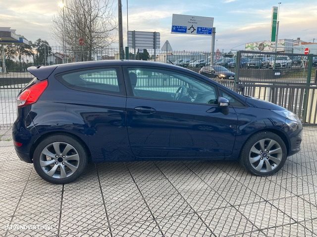 Ford Fiesta - 16
