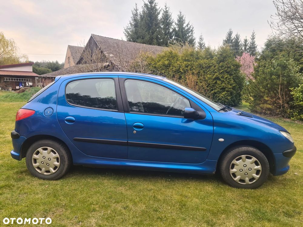 Peugeot 206 - 4