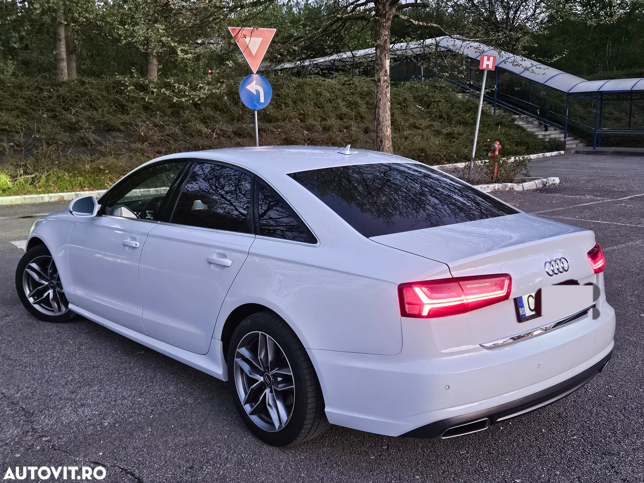 Audi A6 2.0 TDI Ultra DPF - 14