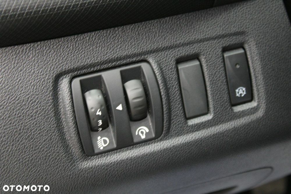 Renault Clio 1.5 dCi Energy Alize - 16