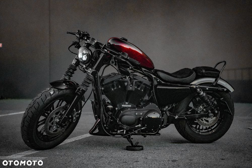 Harley-Davidson Sportster Forty-Eight - 14