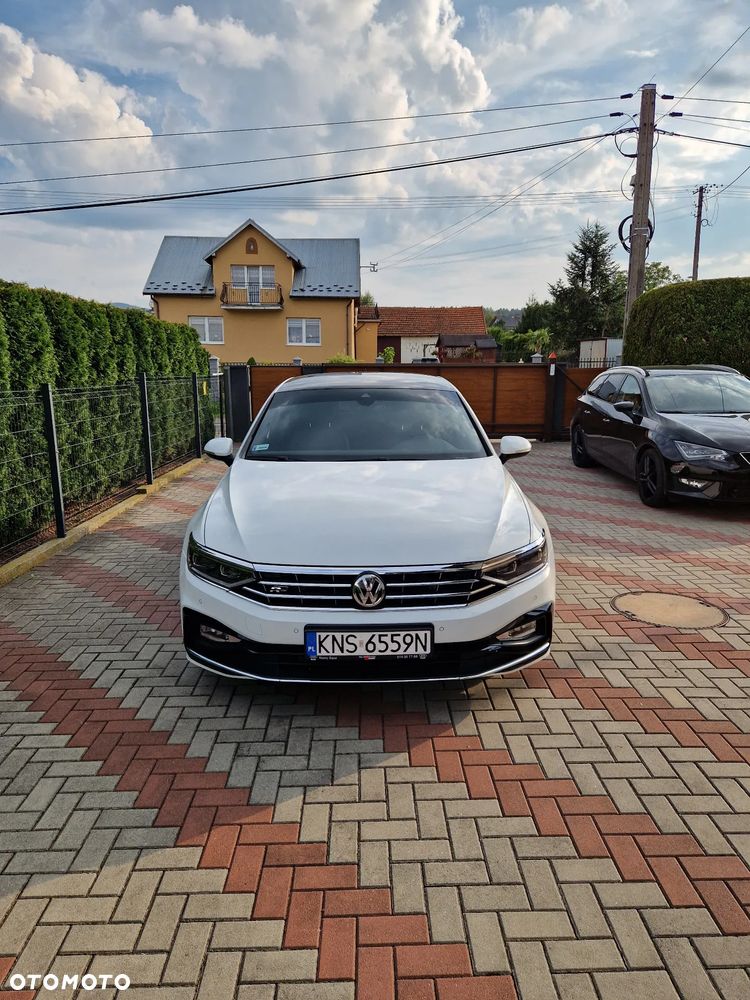 Volkswagen Passat 2.0 TSI Elegance DSG - 1