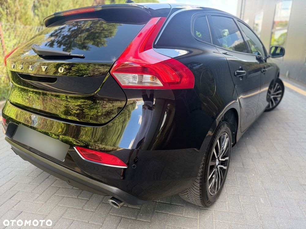 Volvo V40 - 14