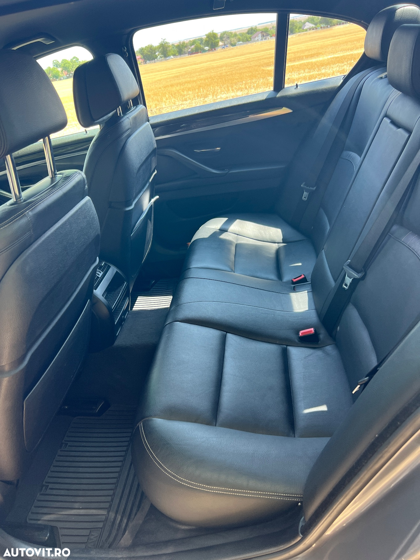 BMW Seria 5 520i Touring Aut. Luxury Line - 7