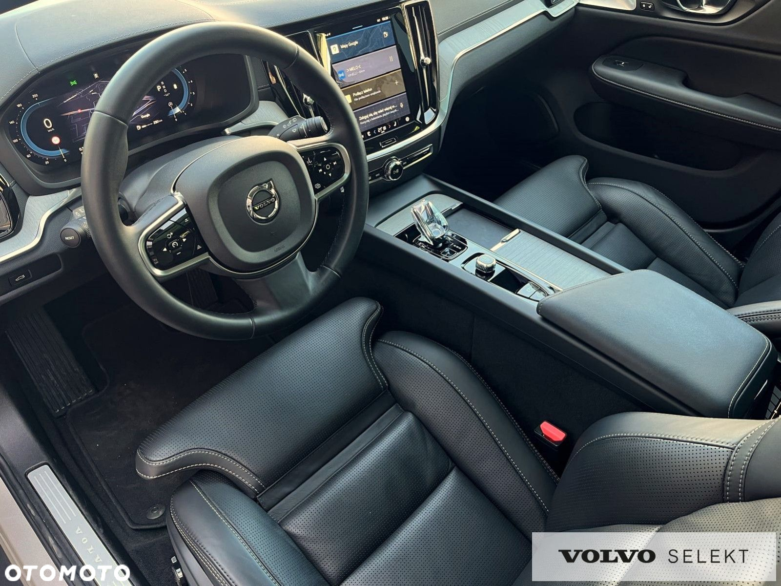 Volvo V60 Cross Country - 10