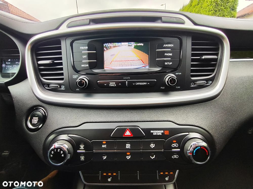 Kia Sorento - 13