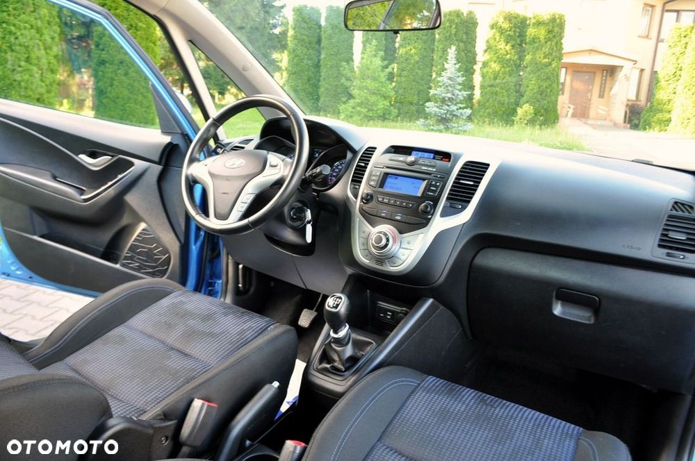 Hyundai ix20 - 25