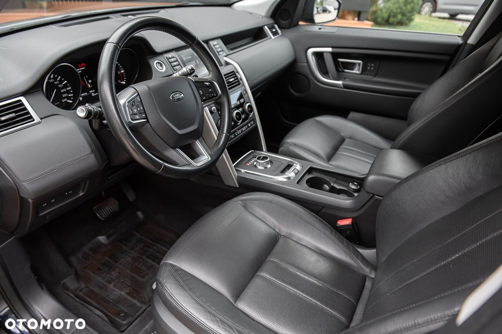 Land Rover Discovery Sport TD4 HSE Luxury - 18
