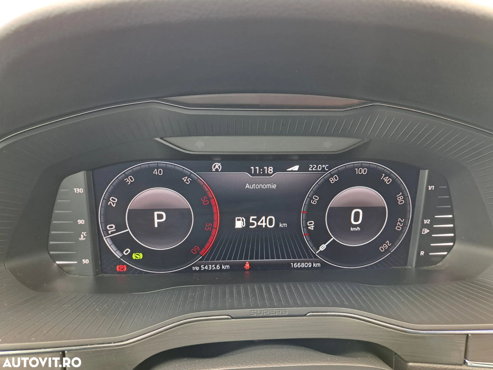 Skoda Superb Combi 2.0 TDI 4X4 DSG Scout - 21