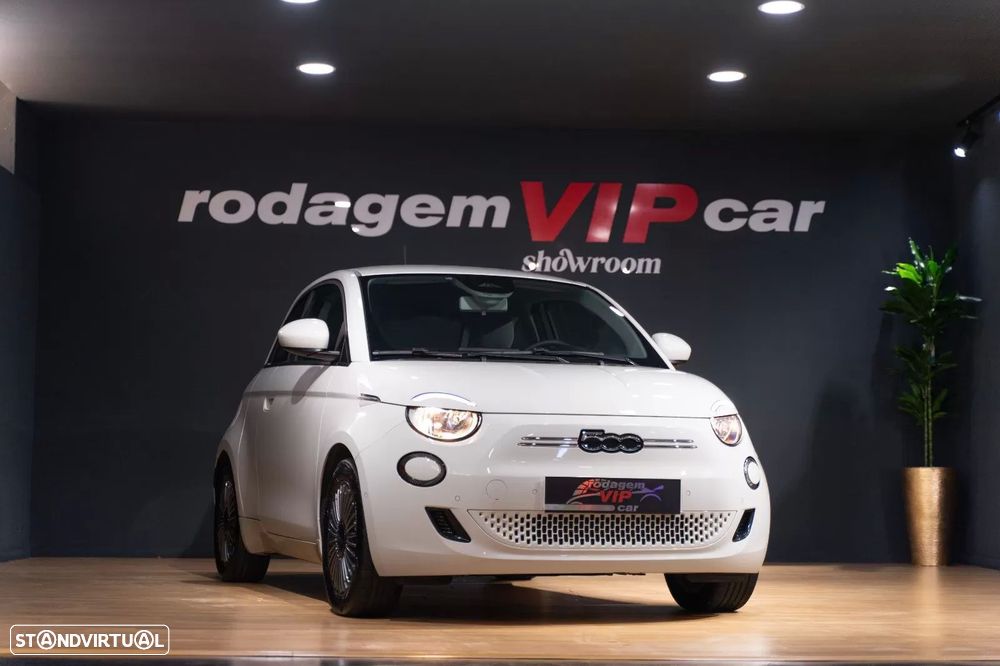 Fiat 500E 2021 photo 2