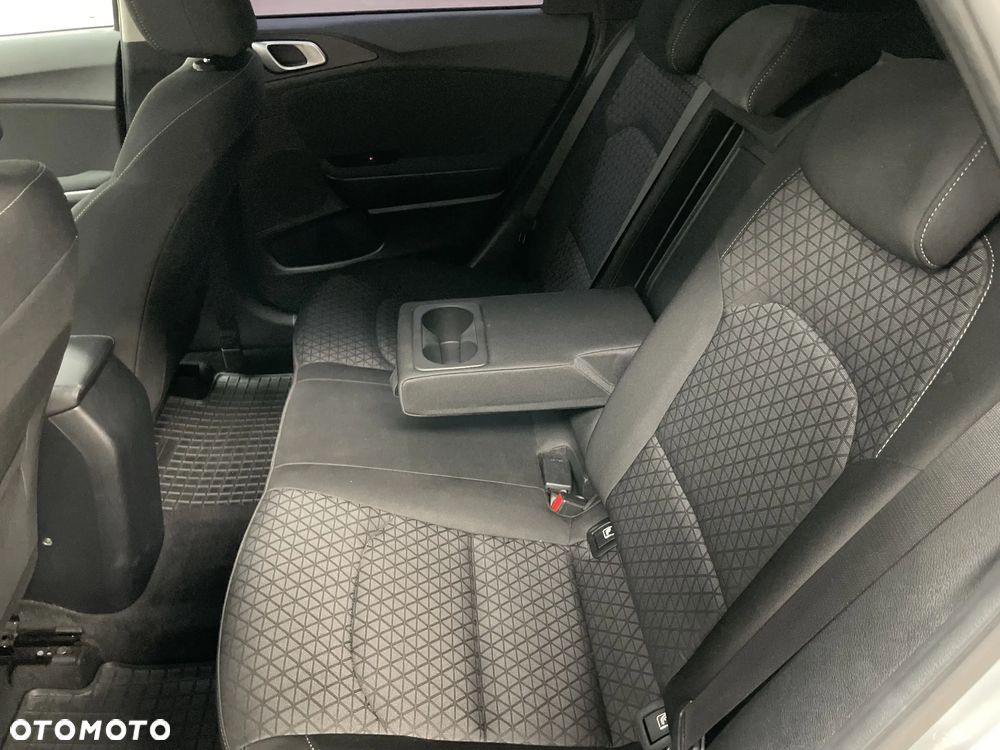 Kia Ceed 1.0 T-GDI M - 16