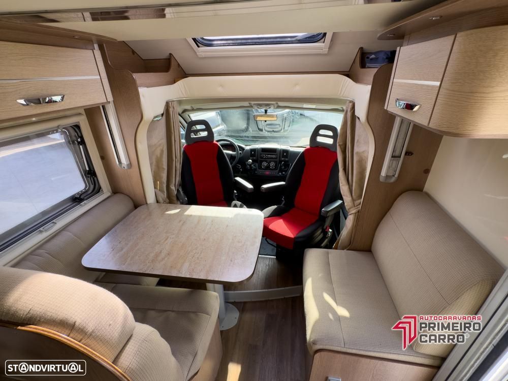 McLouis MC4 Cama central e basculante - 26