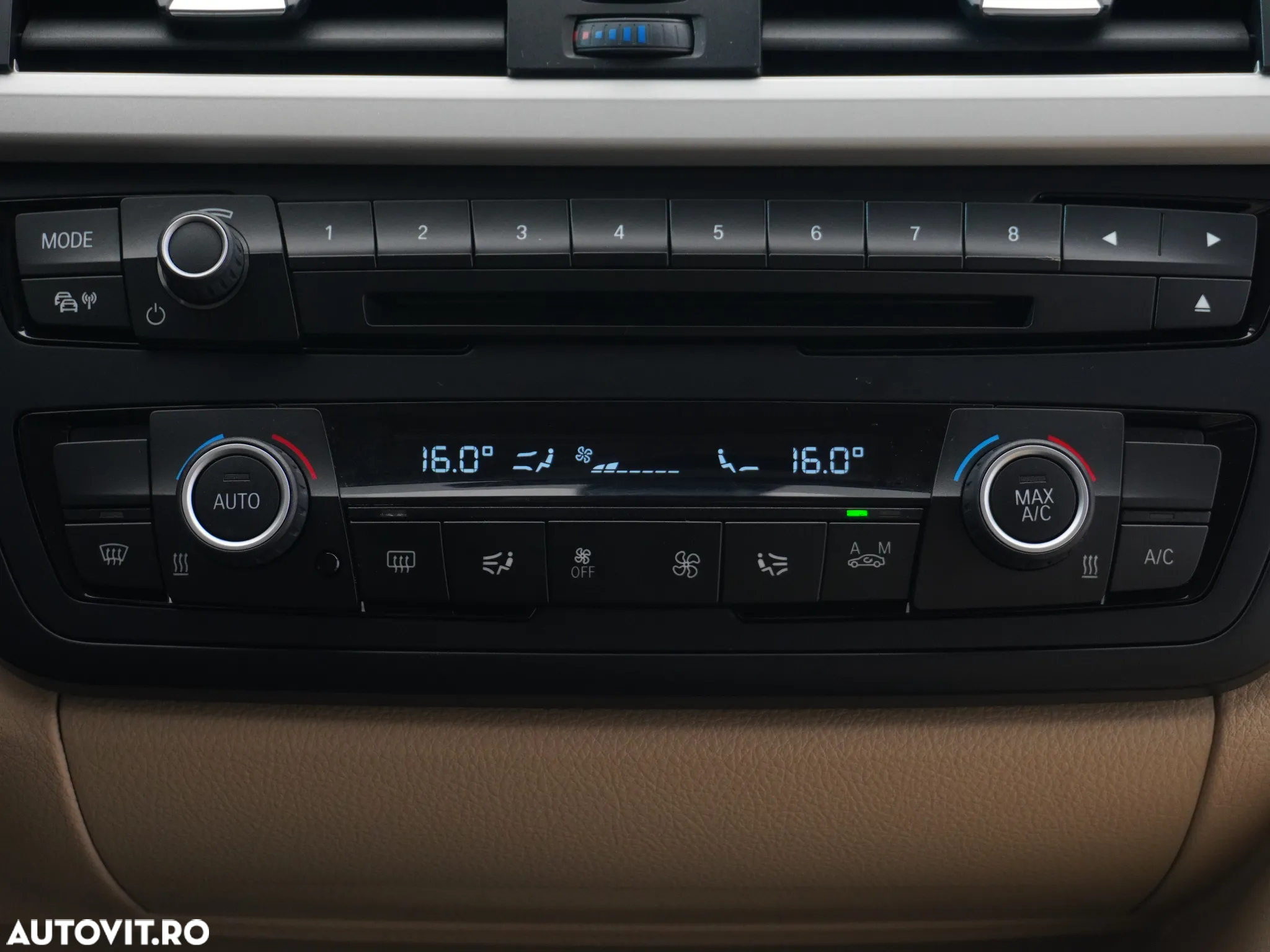 BMW Seria 3 318d - 25