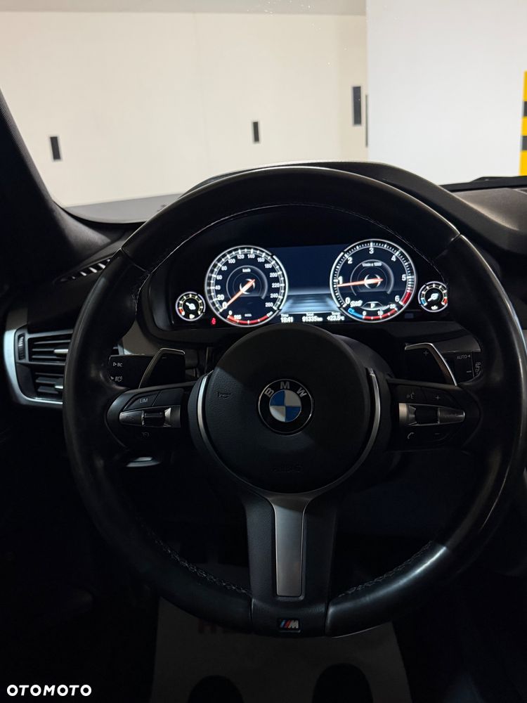 BMW X5 xDrive25d - 27