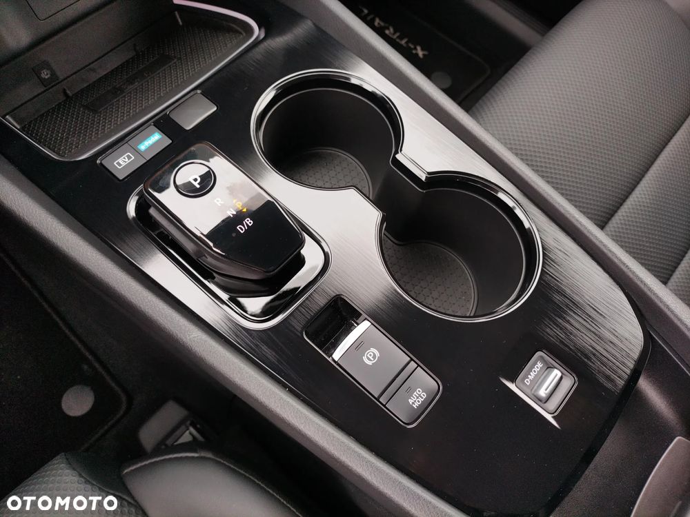 Nissan X-Trail 1.5 VC-T e-POWER N-Trek 2WD - 16