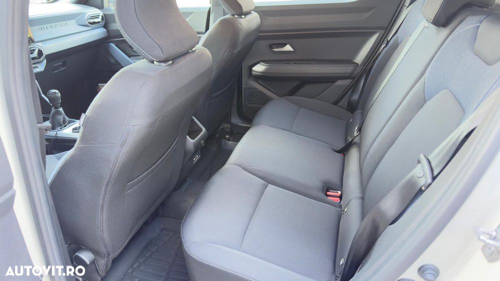 Dacia Duster TCe 130 4X4 MHEV Journey - 11