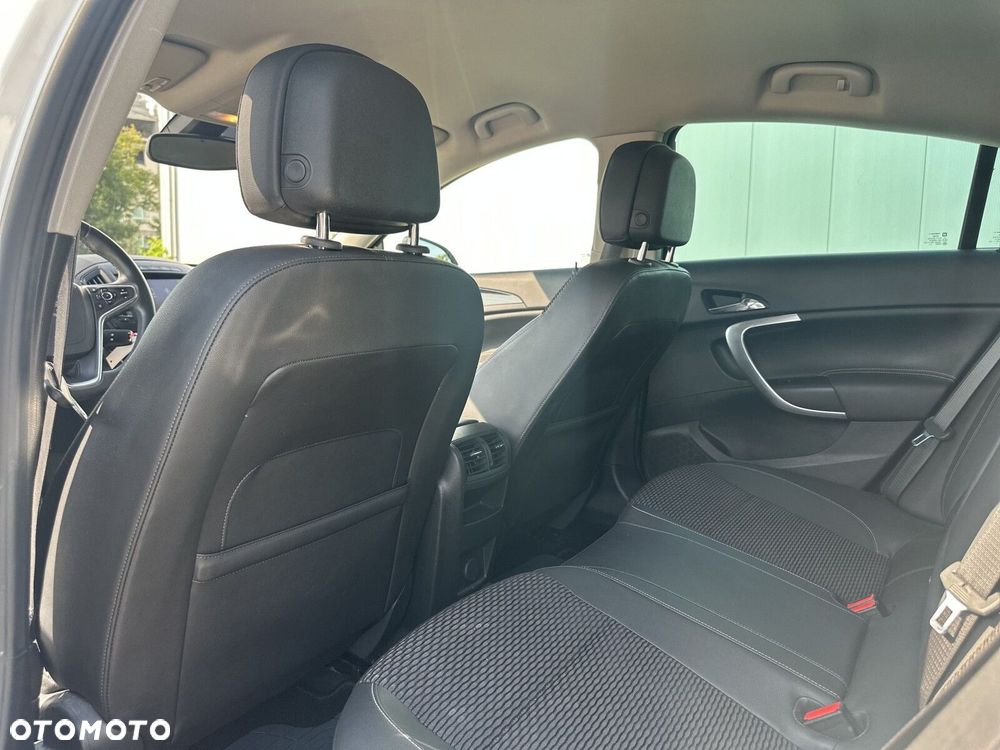 Opel Insignia 1.6 T Cosmo - 30