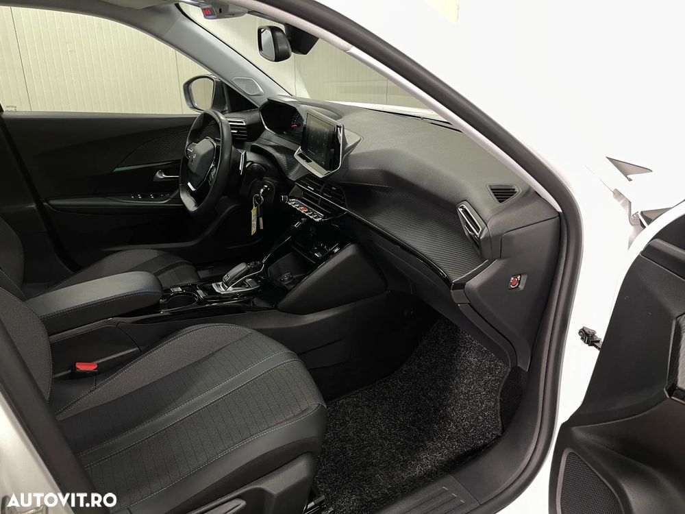 Peugeot 2008 1.5 BlueHDI 130 S&S EAT8 Allure - 9