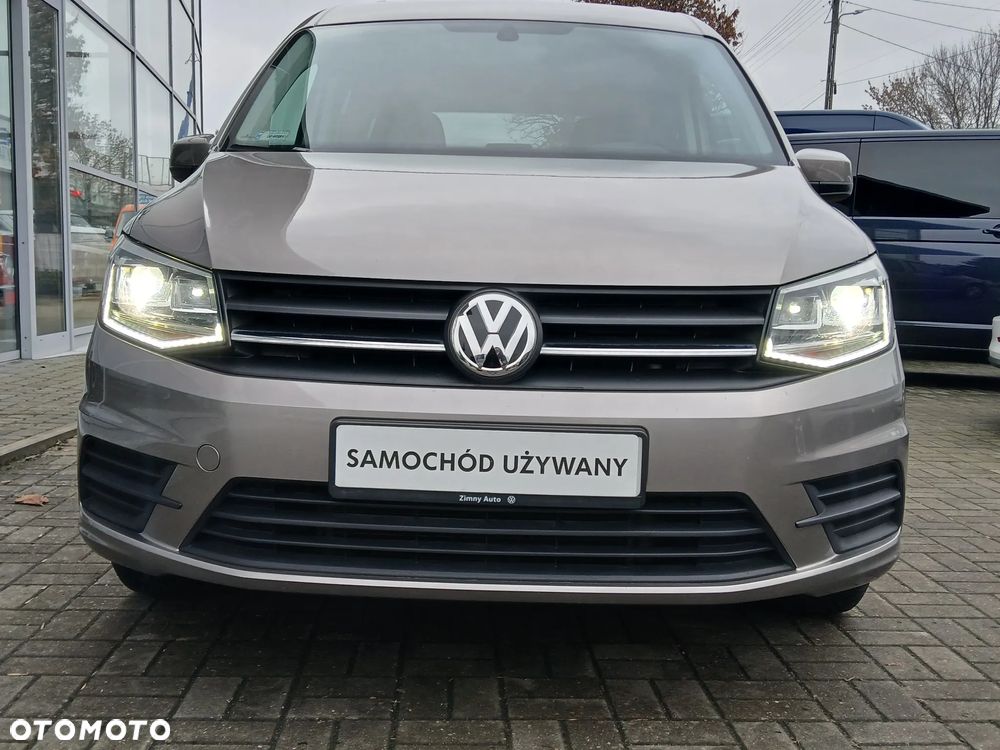 Volkswagen Caddy 1.4 TSI Trendline DSG - 36