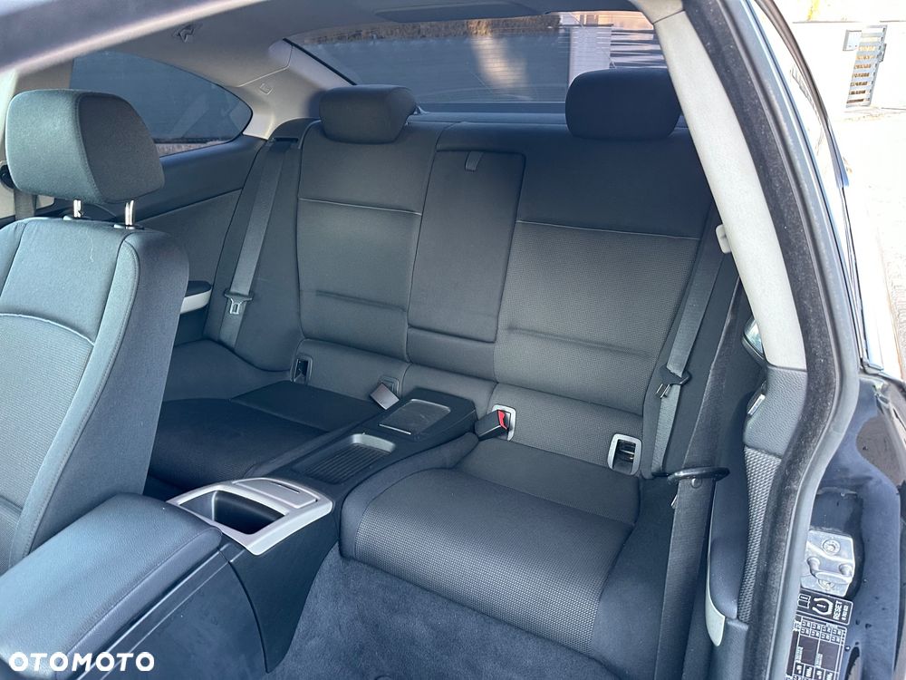 BMW Seria 3 320i - 17