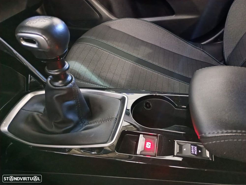 Peugeot 2008 1.5 BlueHDi Allure - 19