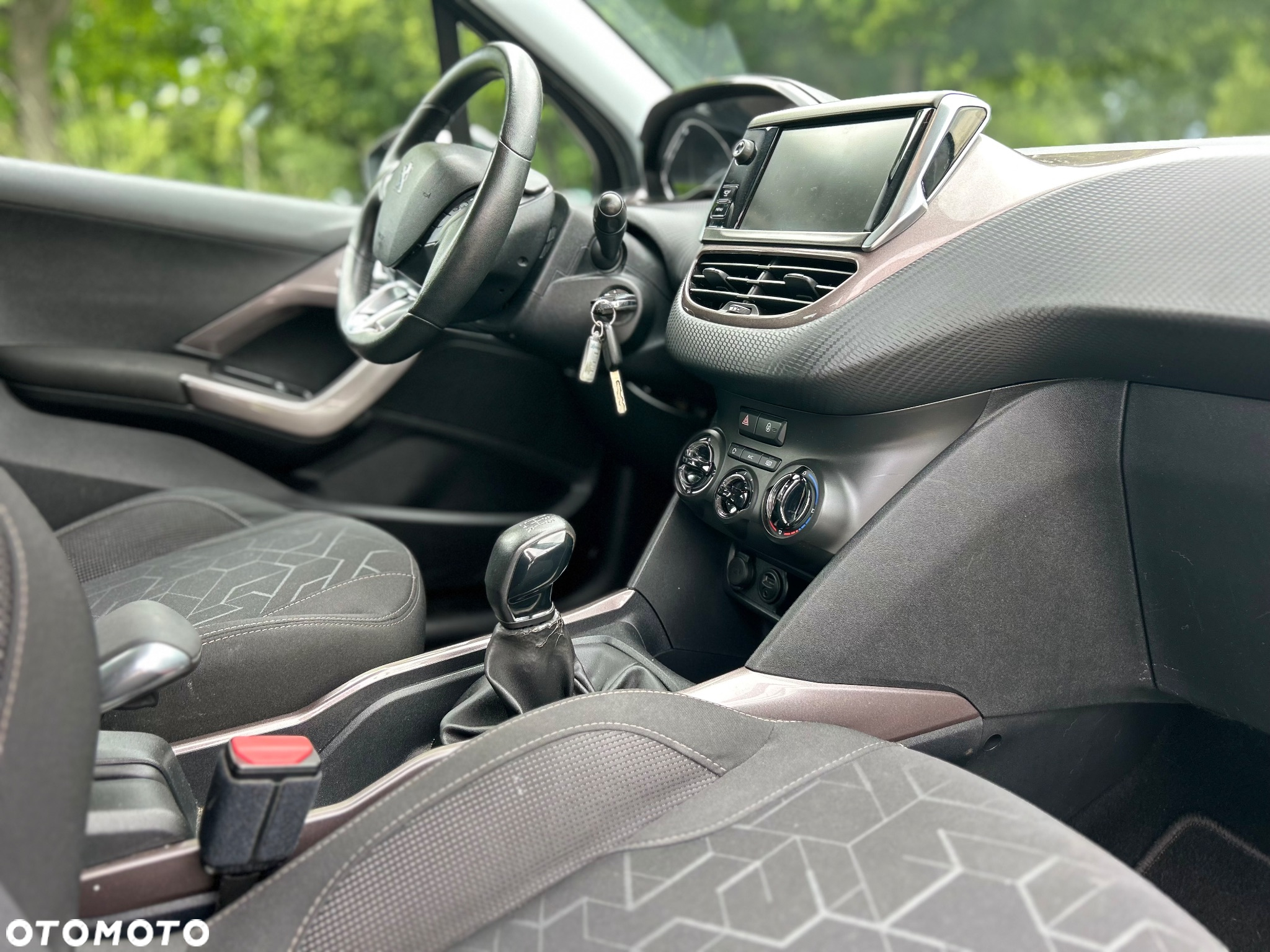 Peugeot 2008 82 VTI Active - 12
