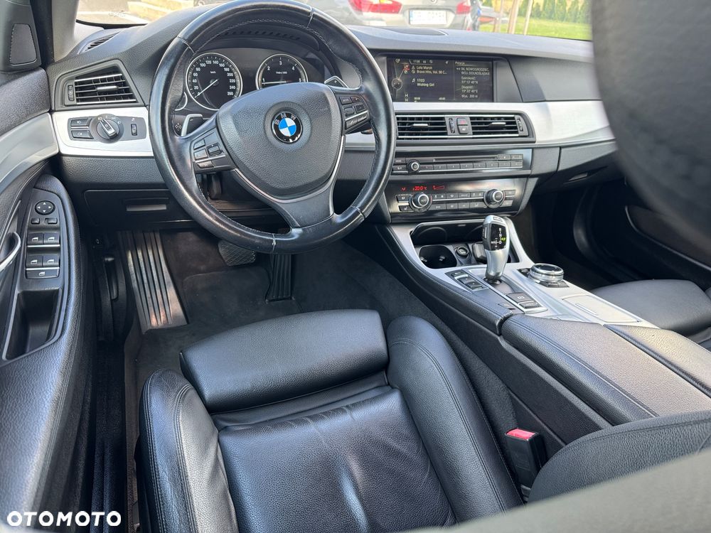 BMW Seria 5 520d - 7