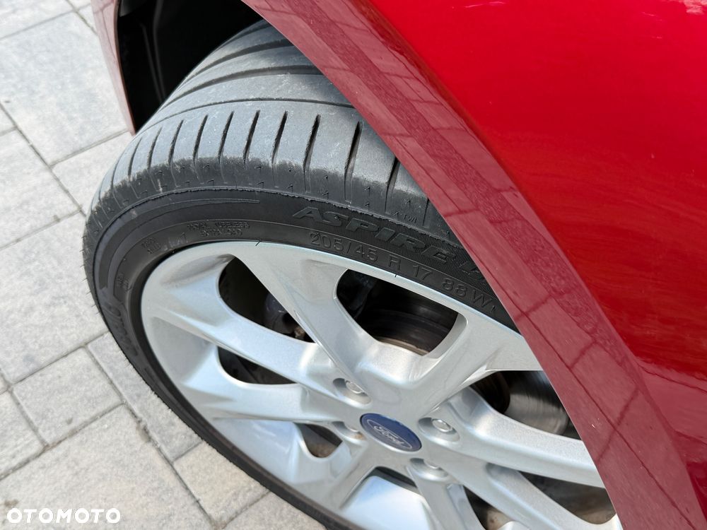 Ford Fiesta Vignale 1.5 TDCi ASS - 22