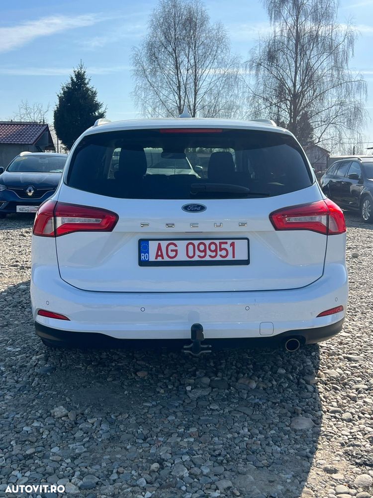 Ford Focus 1.0 EcoBoost Trend - 8