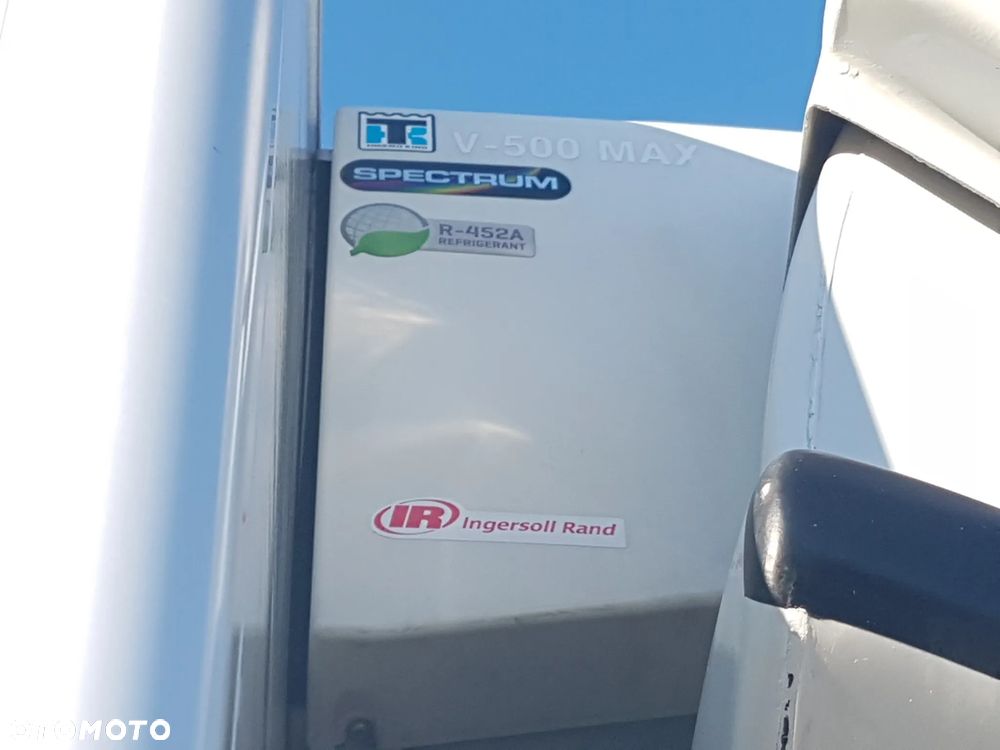 Iveco DAILY 72-180 WINDA 8EP CHŁODNIA AGREGAT IZOTERMA 4,21x2,09x2,10 GRZANIE THERMO KING V-500 MAX DMC 7,2 TONY - 27