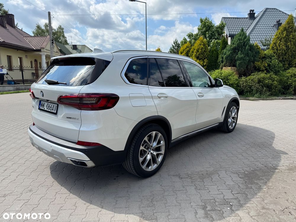 BMW X5 xDrive30d mHEV - 10