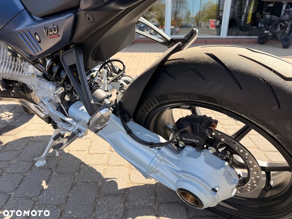 Moto Guzzi V100 Mandello - 9