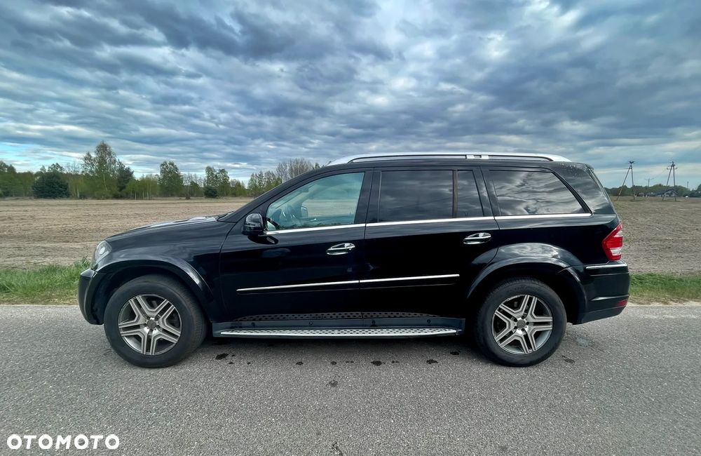 Mercedes-Benz GL - 3