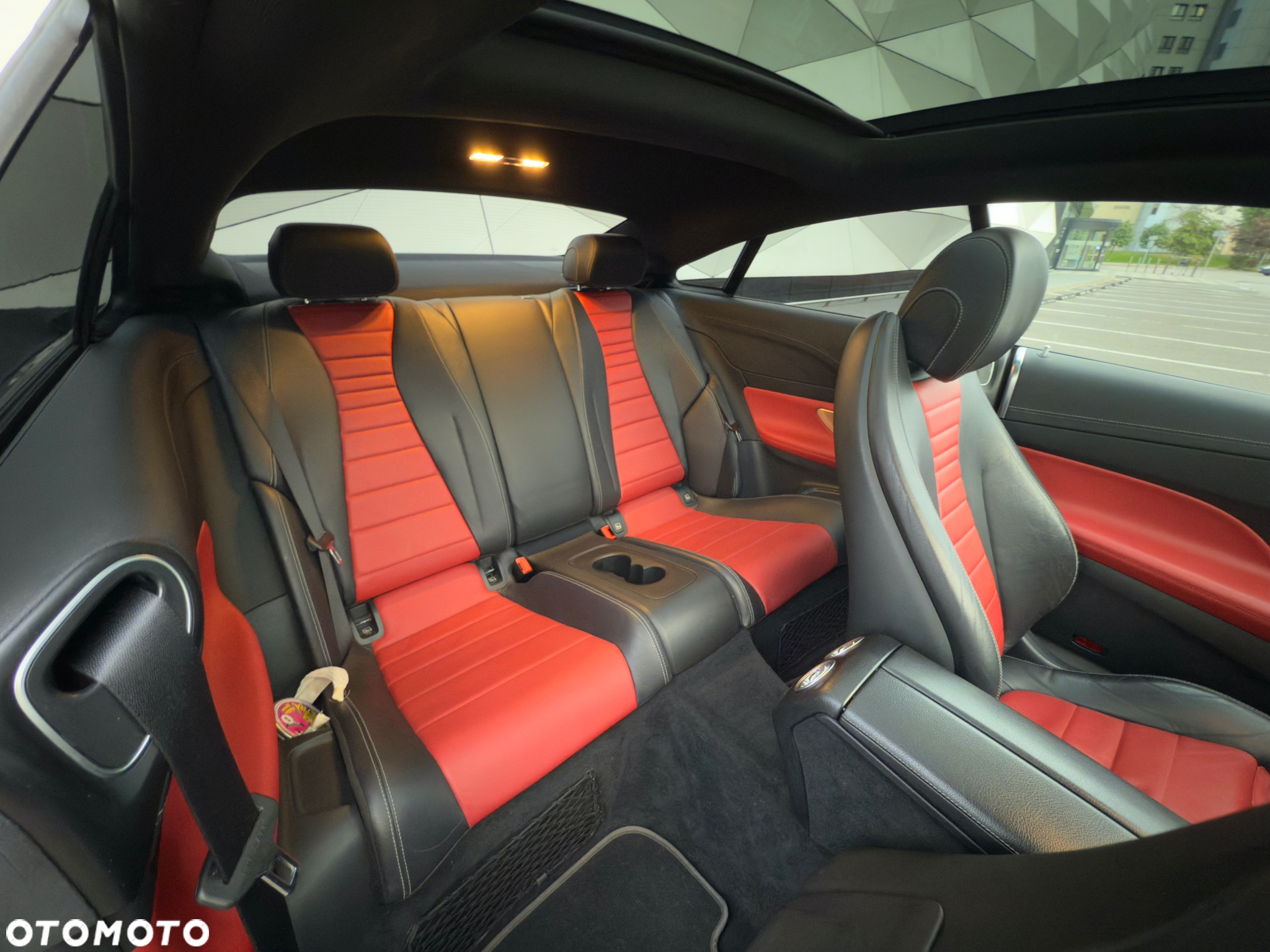 Mercedes-Benz Klasa E 200 Coupe 4-Matic 9G-TRONIC - 19