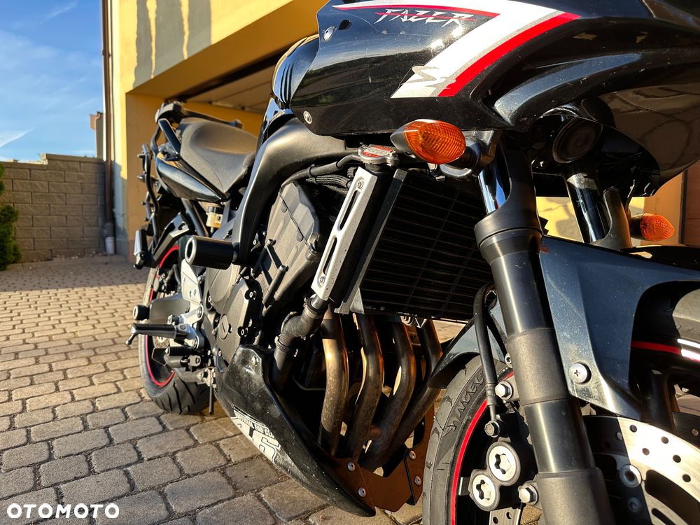 Yamaha FZ6 - 13