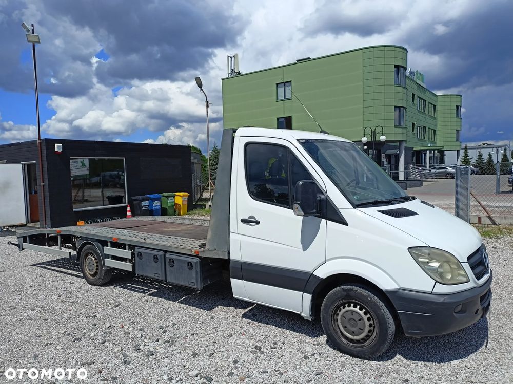 Mercedes-Benz Sprinter - 7