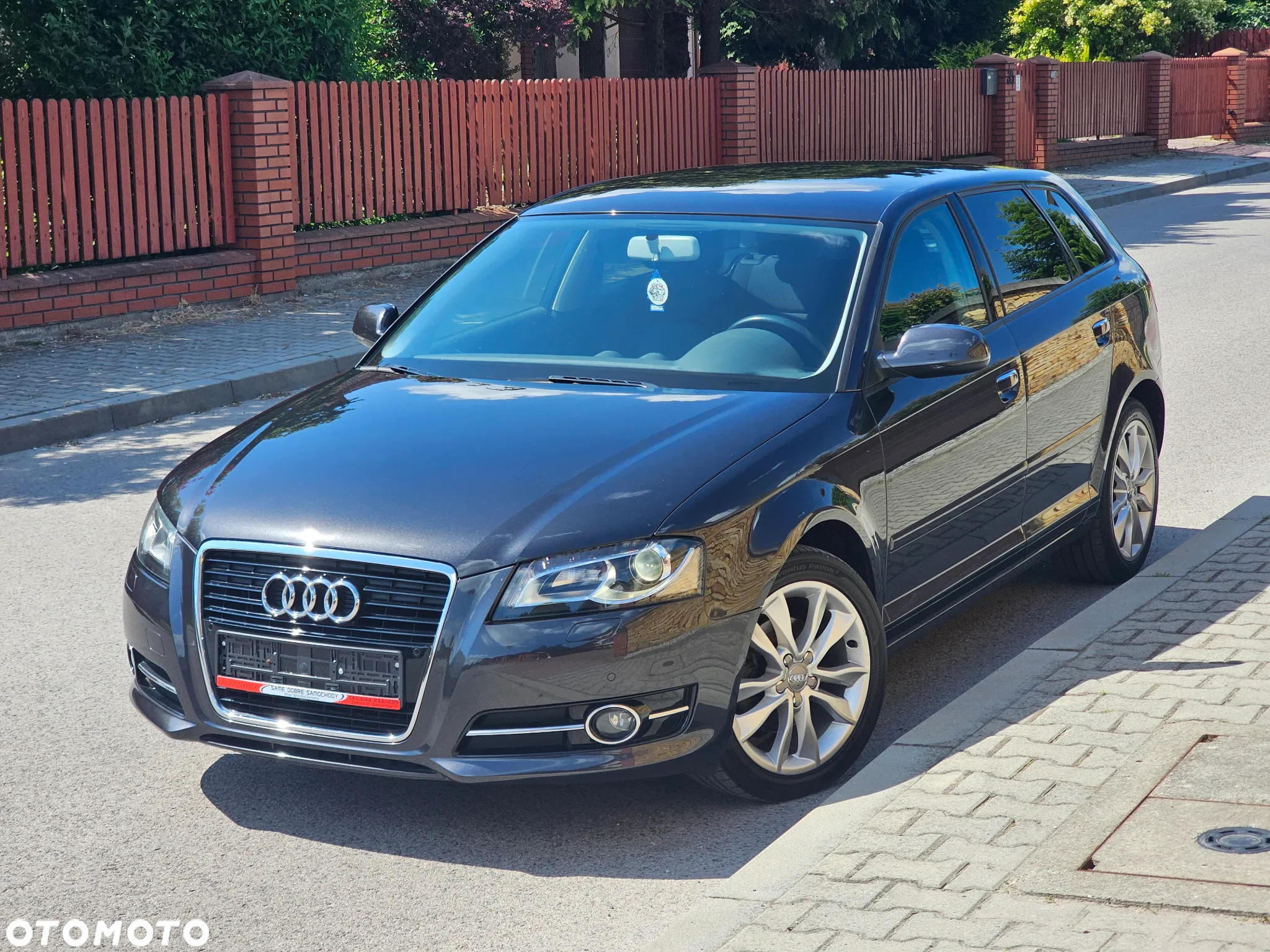 Audi A3 ver-1-4-tfsi-sportback-attraction - 13